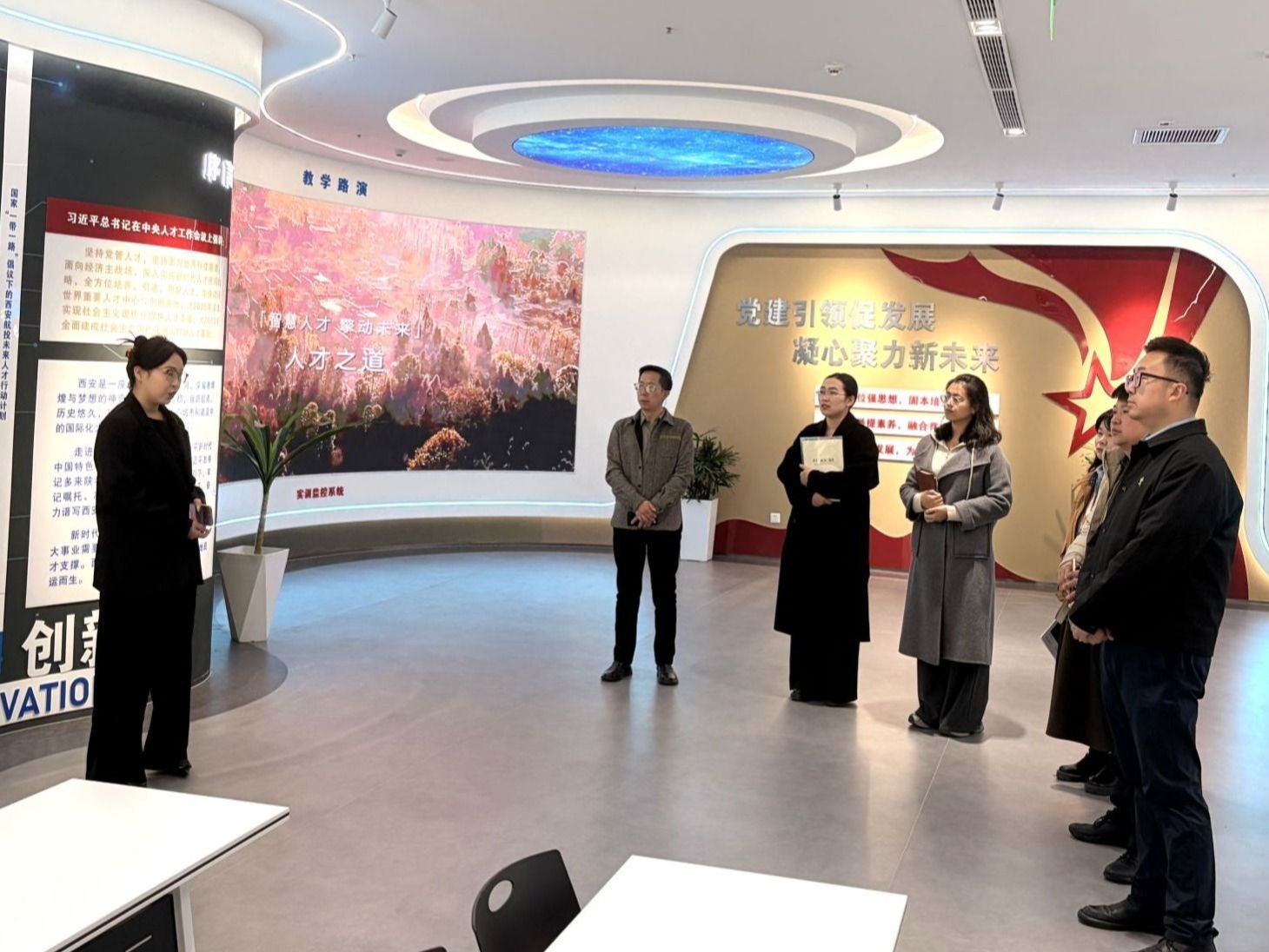访企拓岗聚合力 产教融合促就业——beat365在线唯一官网赴西安开展校企对接专项行动