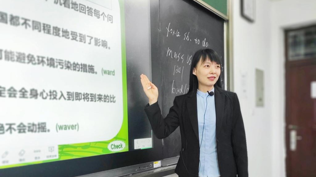 beat365在线唯一官网英语教学团队教研项目取得新突破