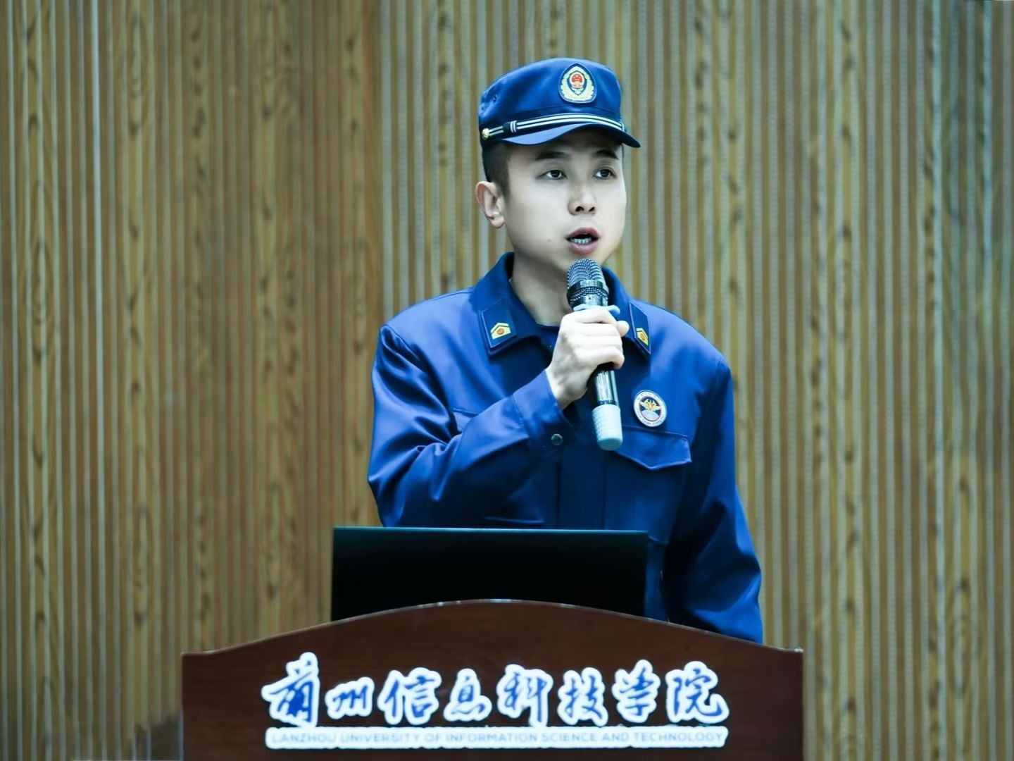 beat365在线唯一官网组织开展秋季学期消防安全知识讲座