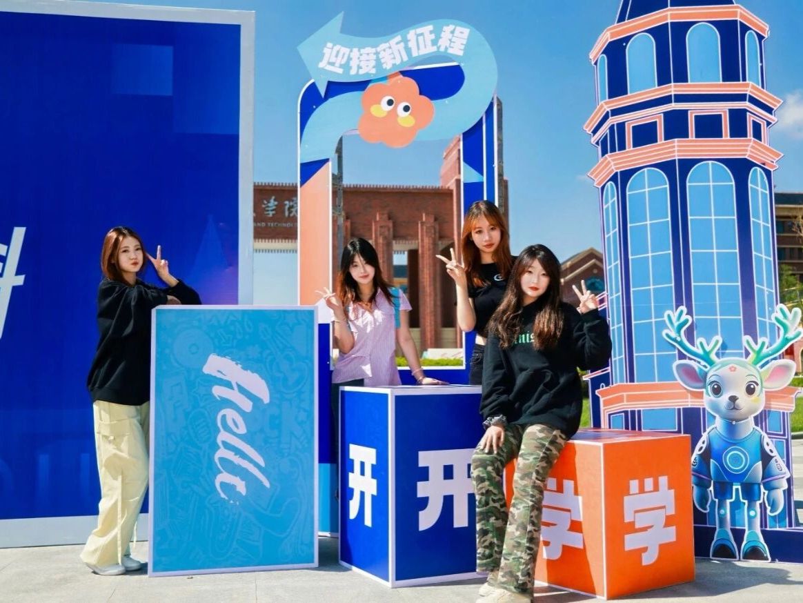 多图直击 | 迎新副本正式开启，新玩家登陆成功！