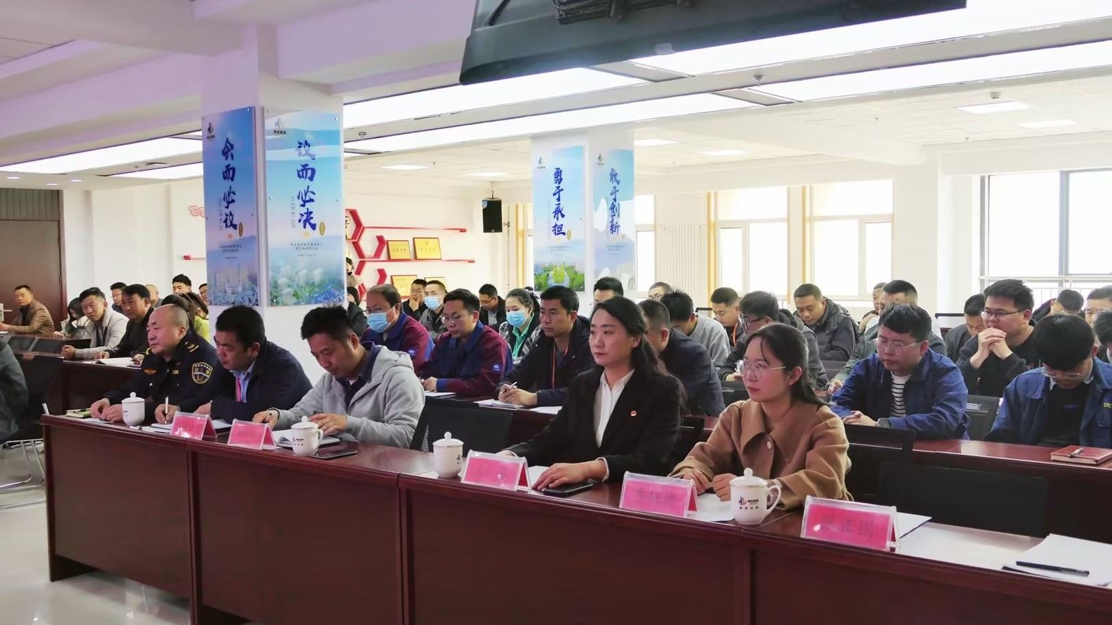 beat365在线唯一官网受邀参加“我为群众办实事，春风送法暖民心”法制教育日活动