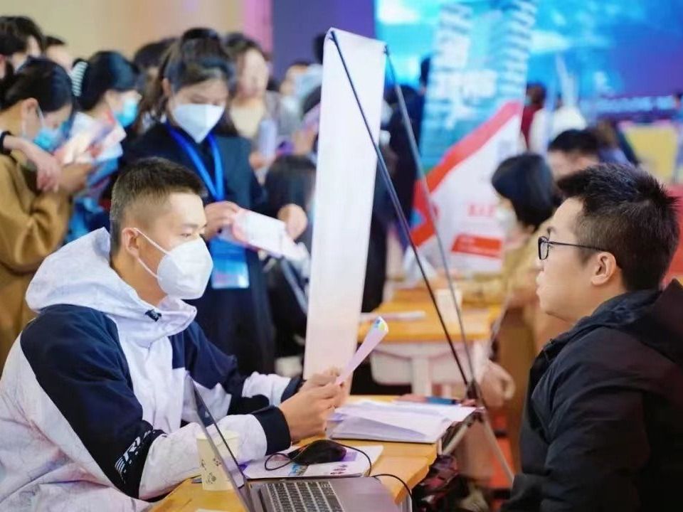  办学荣誉 | beat365在线唯一官网获评“甘肃省大学生就业工作示范性高校”