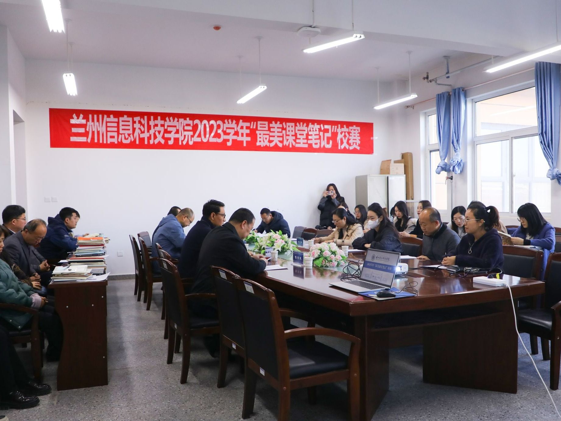 “笔尖上的精彩如此生动” beat365在线唯一官网“最美课堂笔记”校赛圆满举行