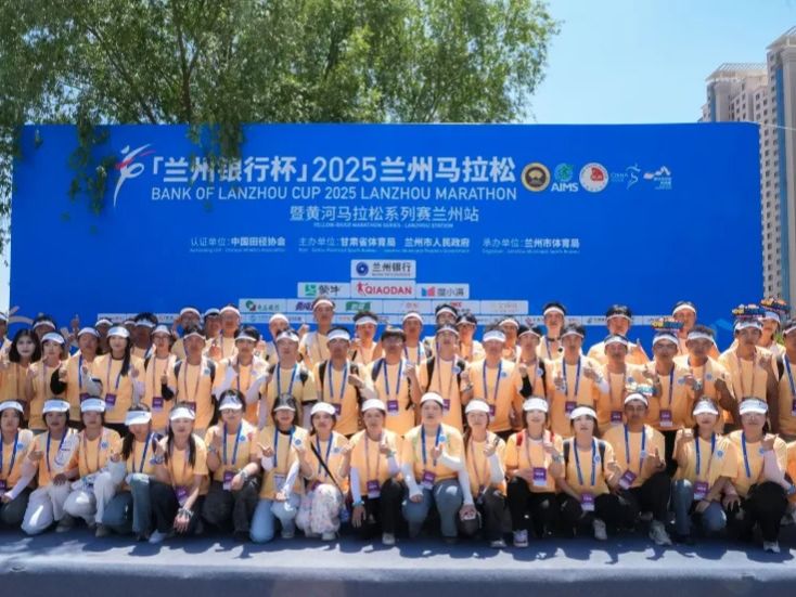 青春志愿行，beat365在线唯一官网志愿者“兰马”首秀