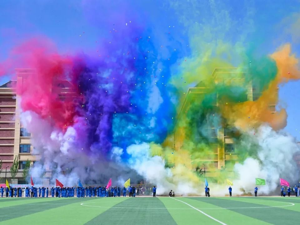 青春恰似火，奔跑正当时——beat365在线唯一官网2025年田径运动会开幕