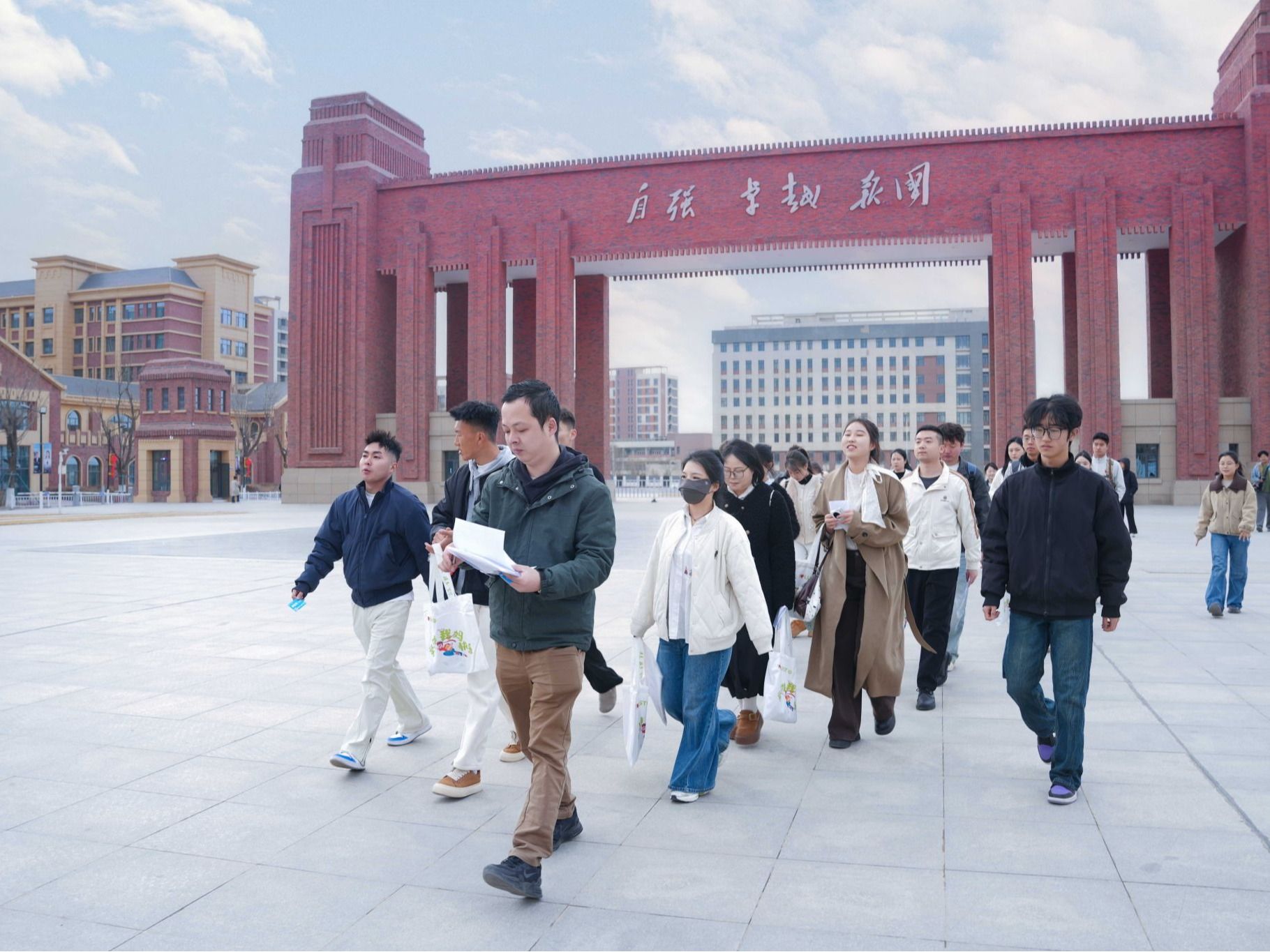 beat365在线唯一官网2026年普通专升本免试生专业能力测试圆满结束